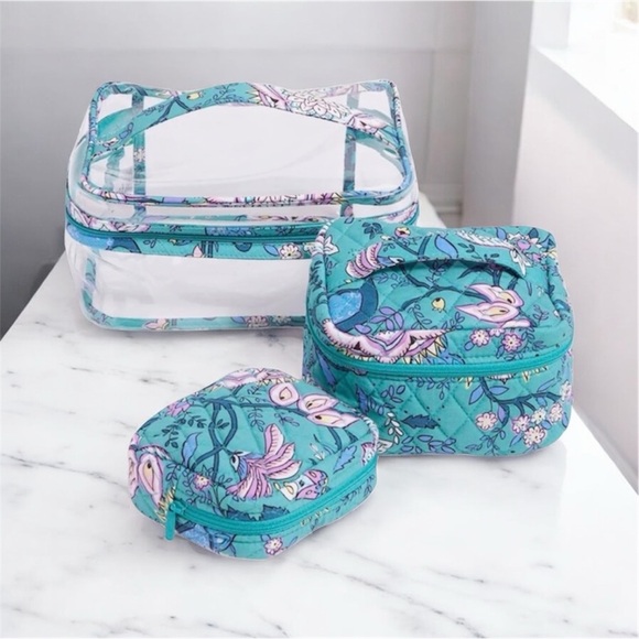 Vera Bradley 3-Piece Cosmetic Set NWT - Picture 16 of 16